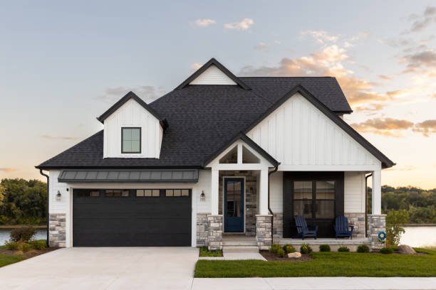 Best Roof Maintenance and Cleaning  in Desloge, MO